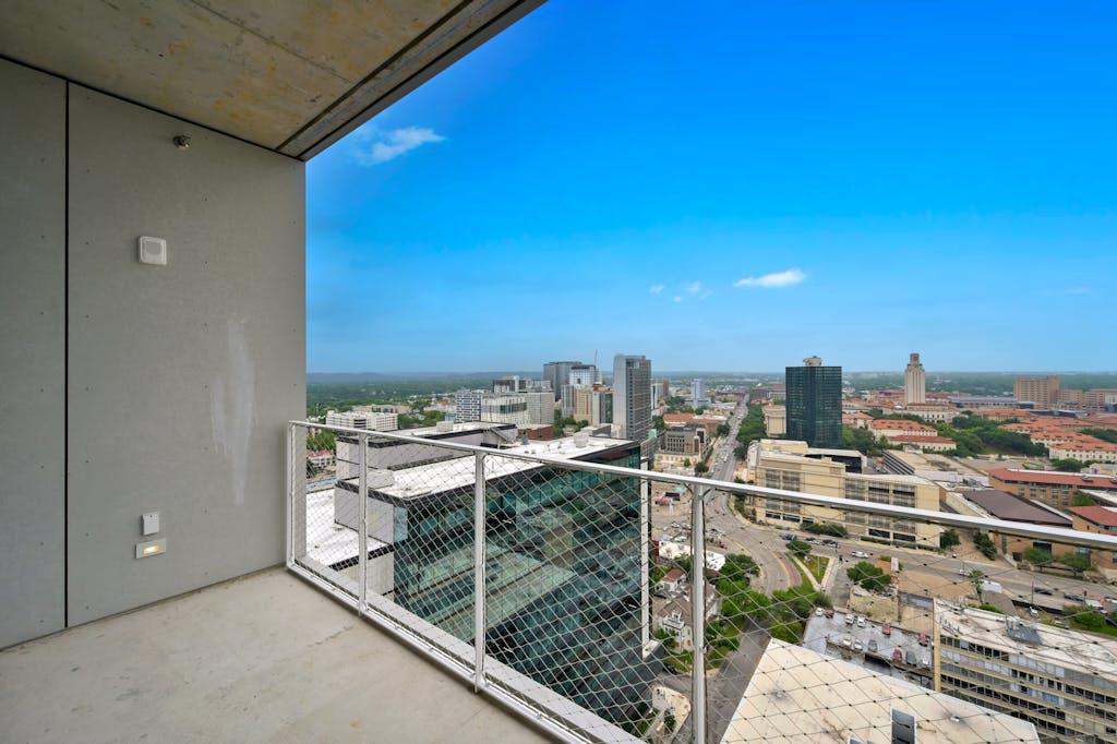 313 W 17th ST # 2702