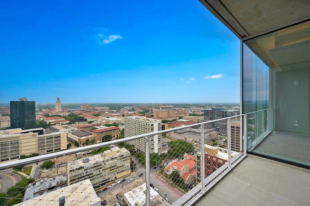 313 W 17th ST # 2702