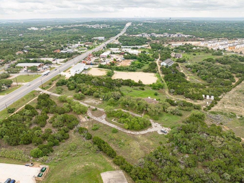 9415 W US HWY 290 S