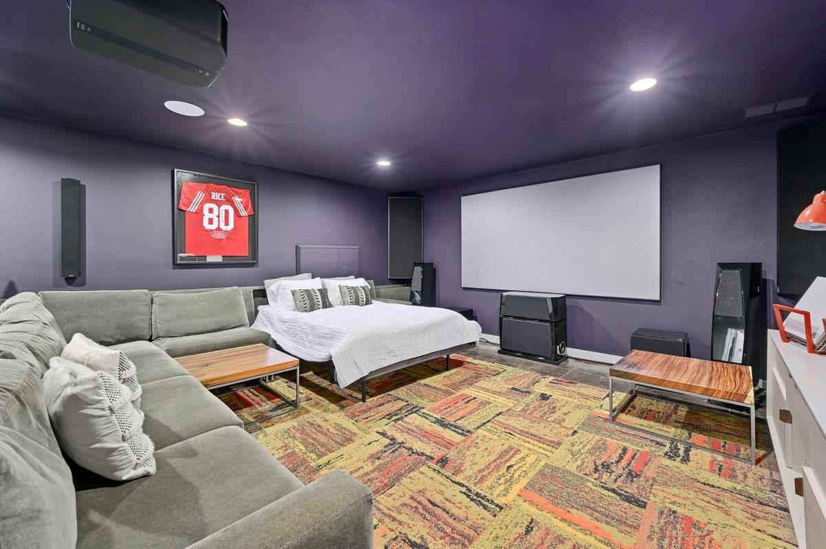 1402 Alta Vista Ave