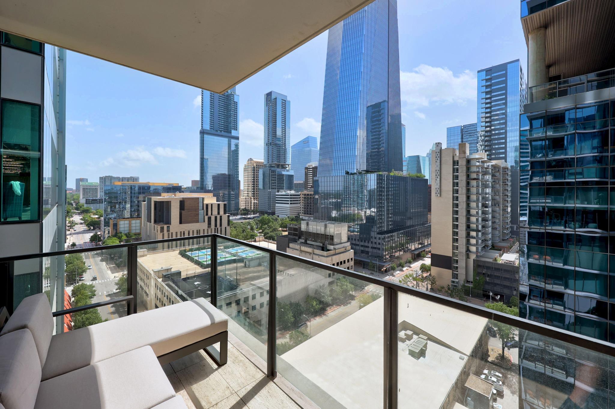 202 Nueces ST # 1405