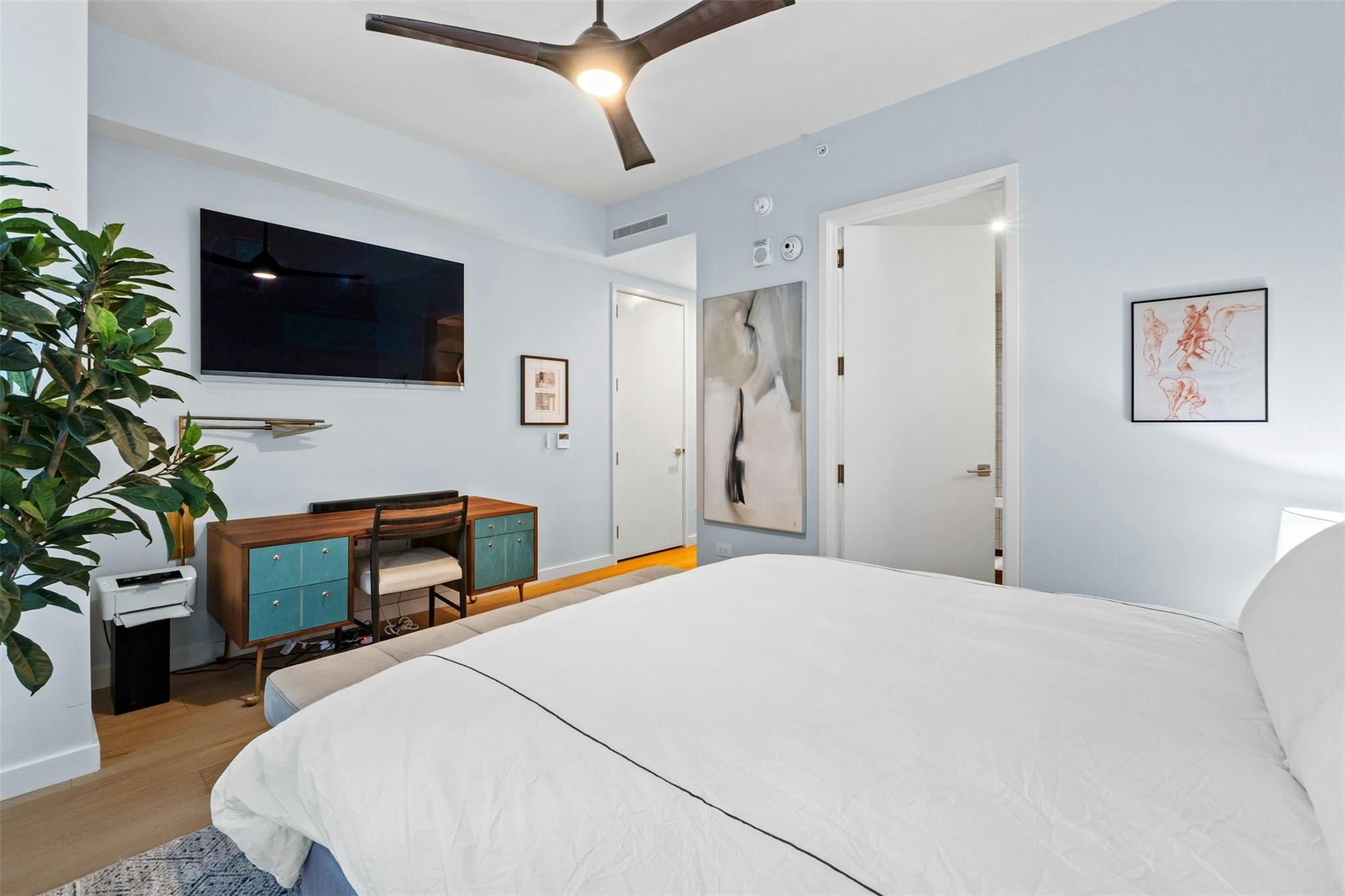 202 Nueces ST # 1405
