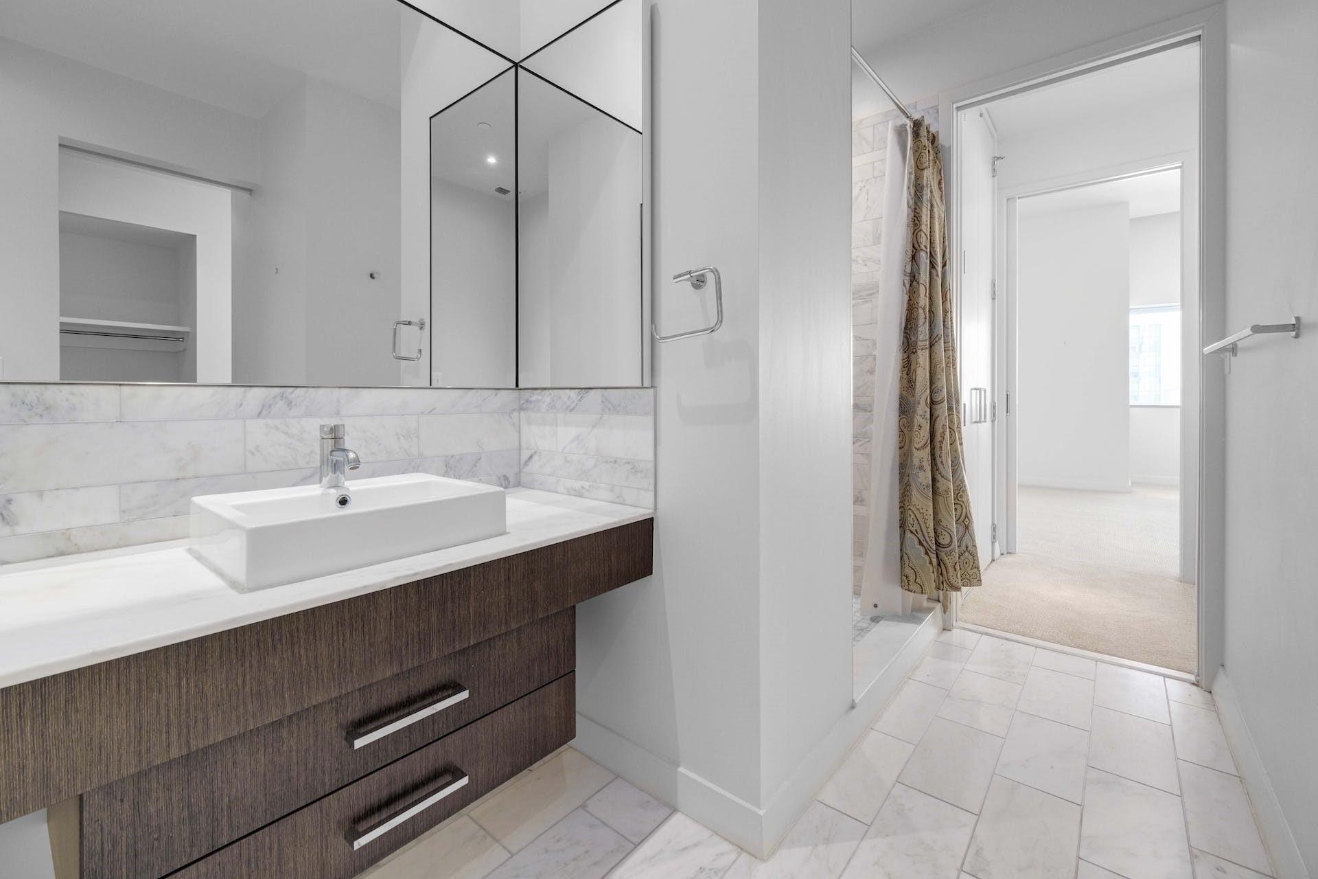 210 Lavaca ST # 2608