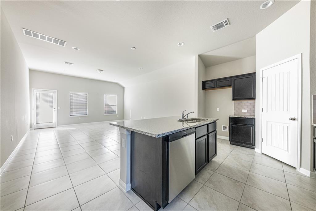 6709 Ranchito DR