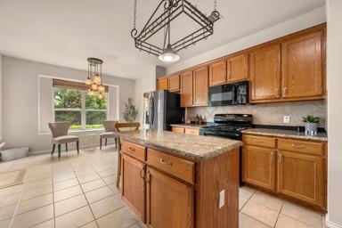 604 Belmont DR