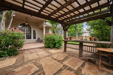 604 Belmont DR