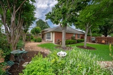 604 Belmont DR