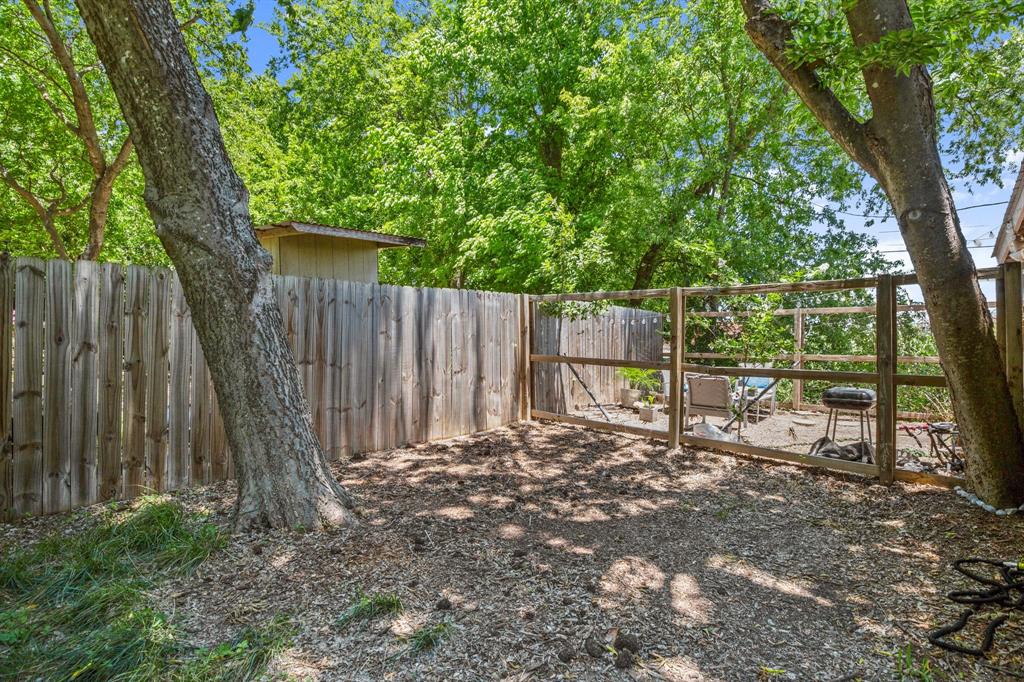 208 Denson DR # A