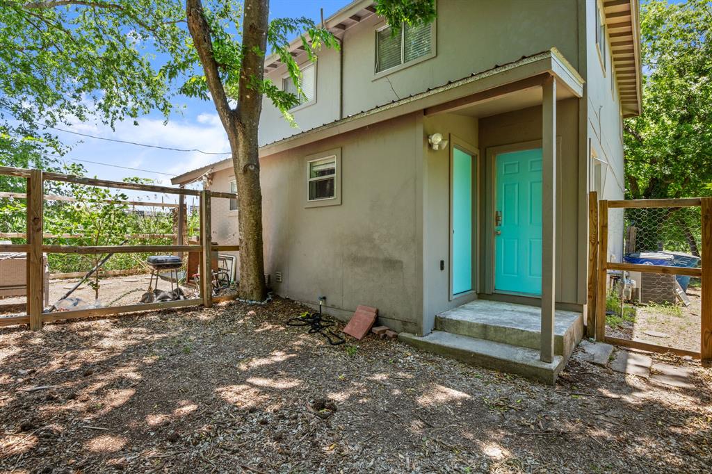 208 Denson DR # A