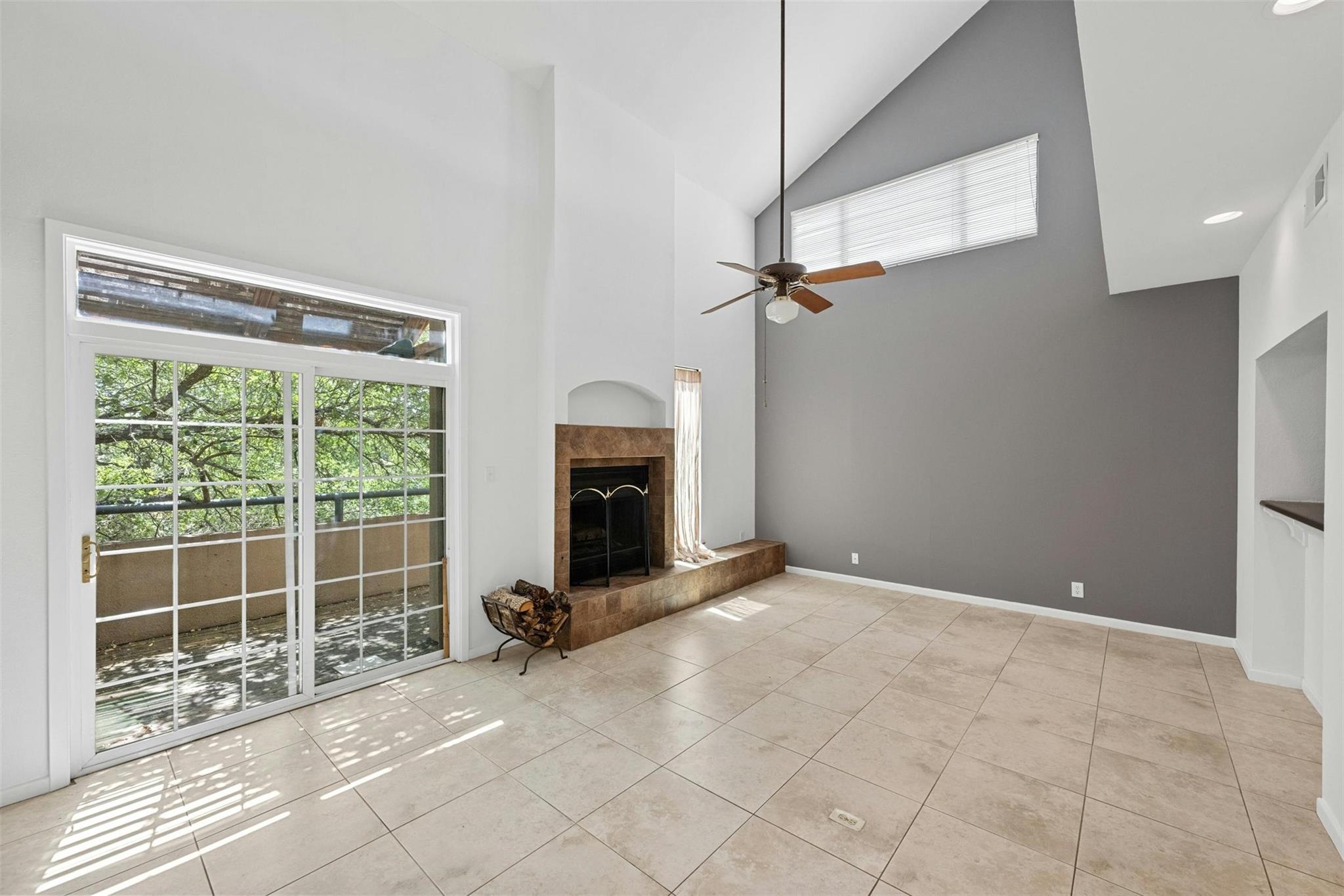 1735 Spyglass DR # 115