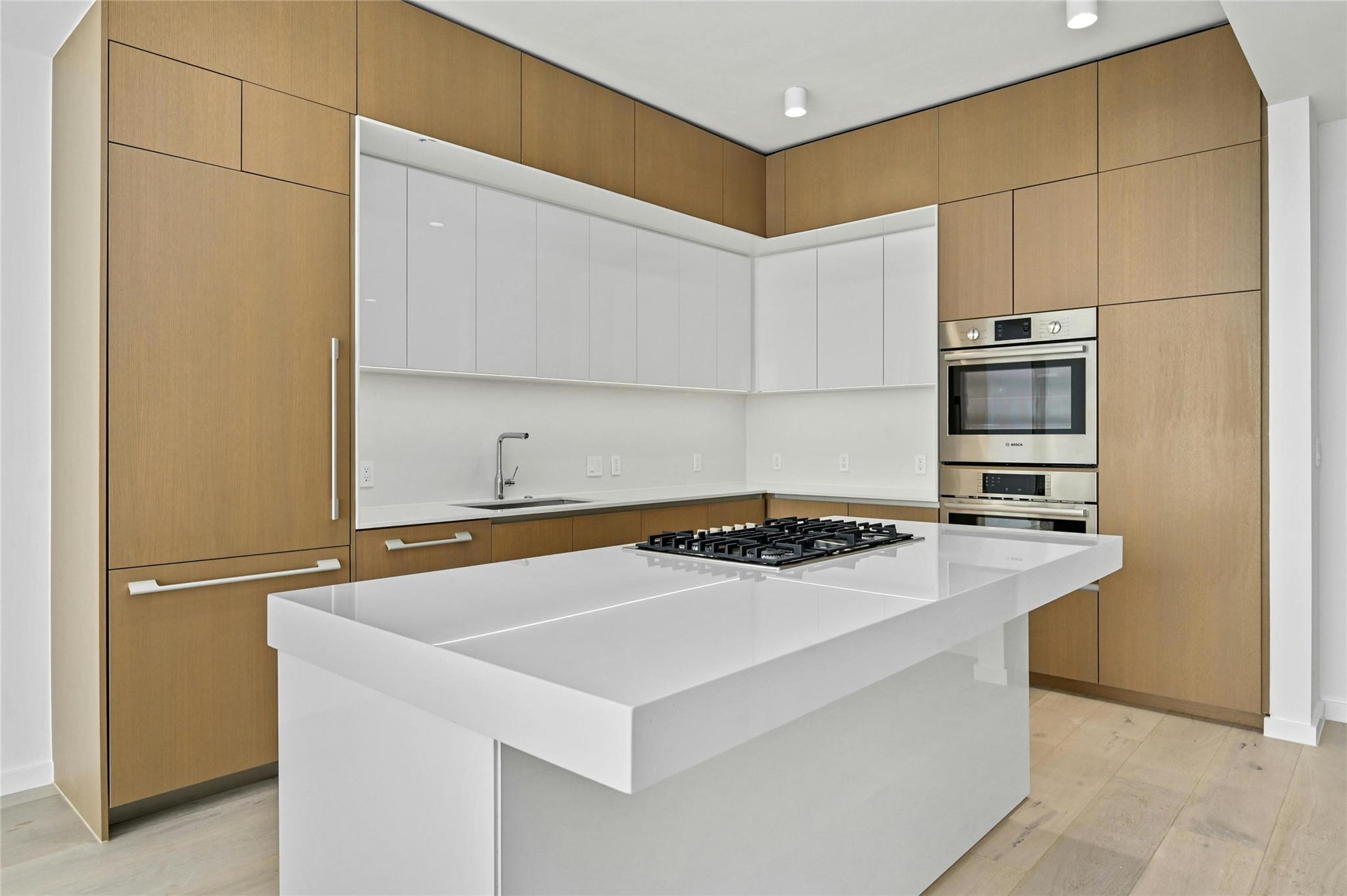 313 W 17th ST # 2103