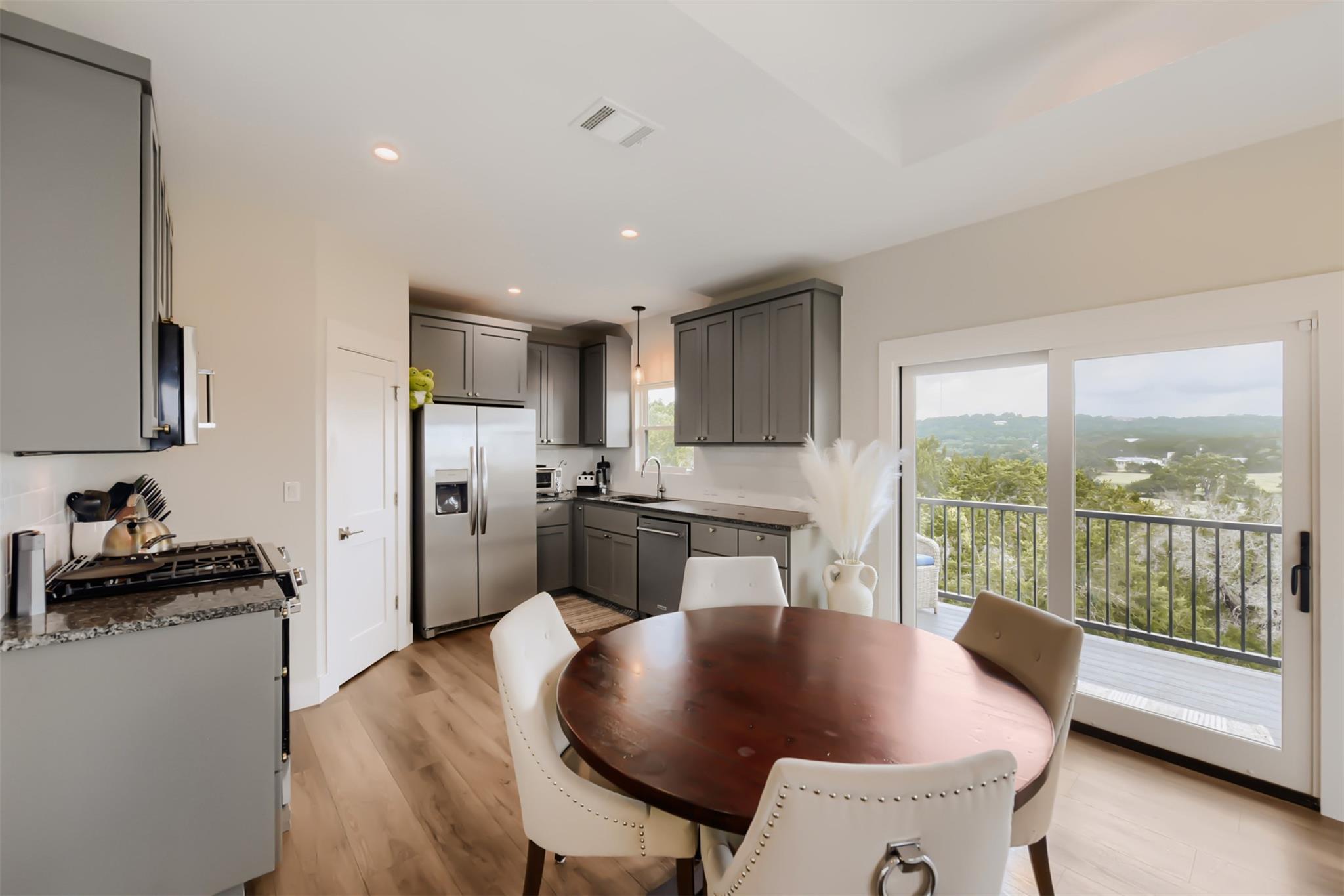 1441 Kemp Hills DR