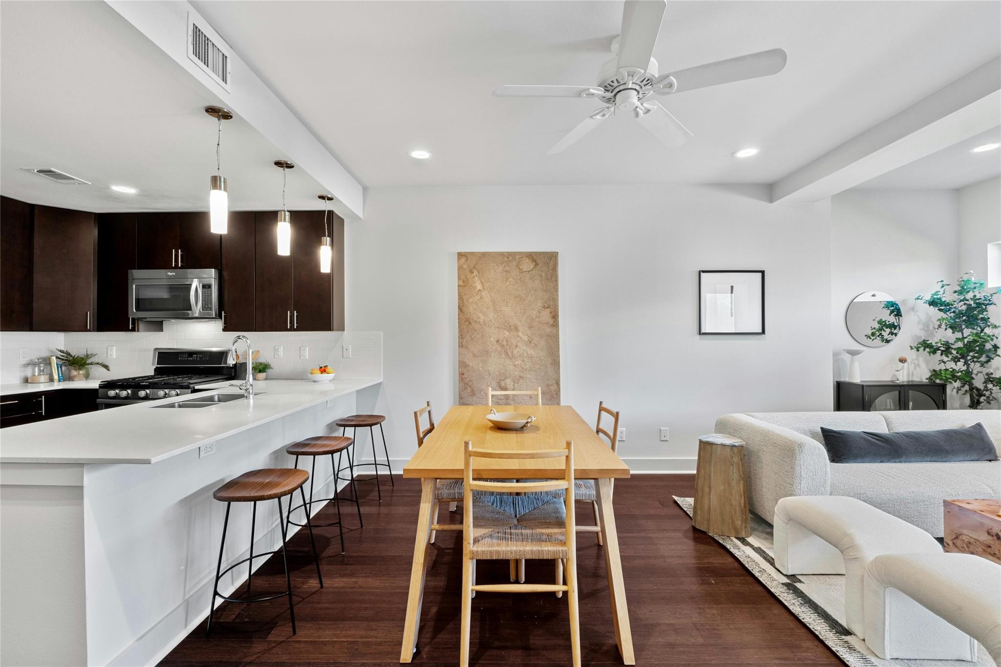 1603 Enfield RD # 305