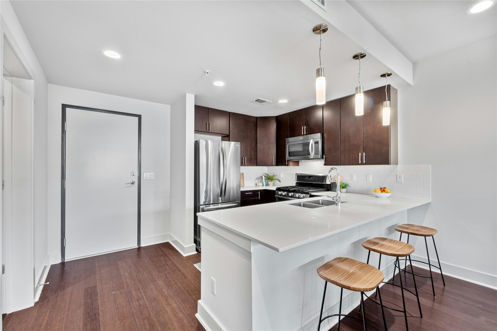 1603 Enfield RD # 305