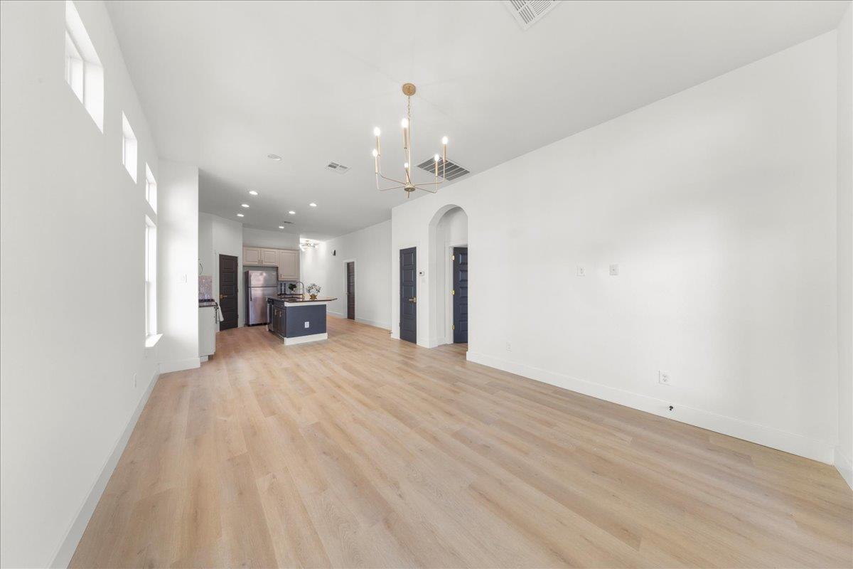 2408 Vintage Stave RD # 101