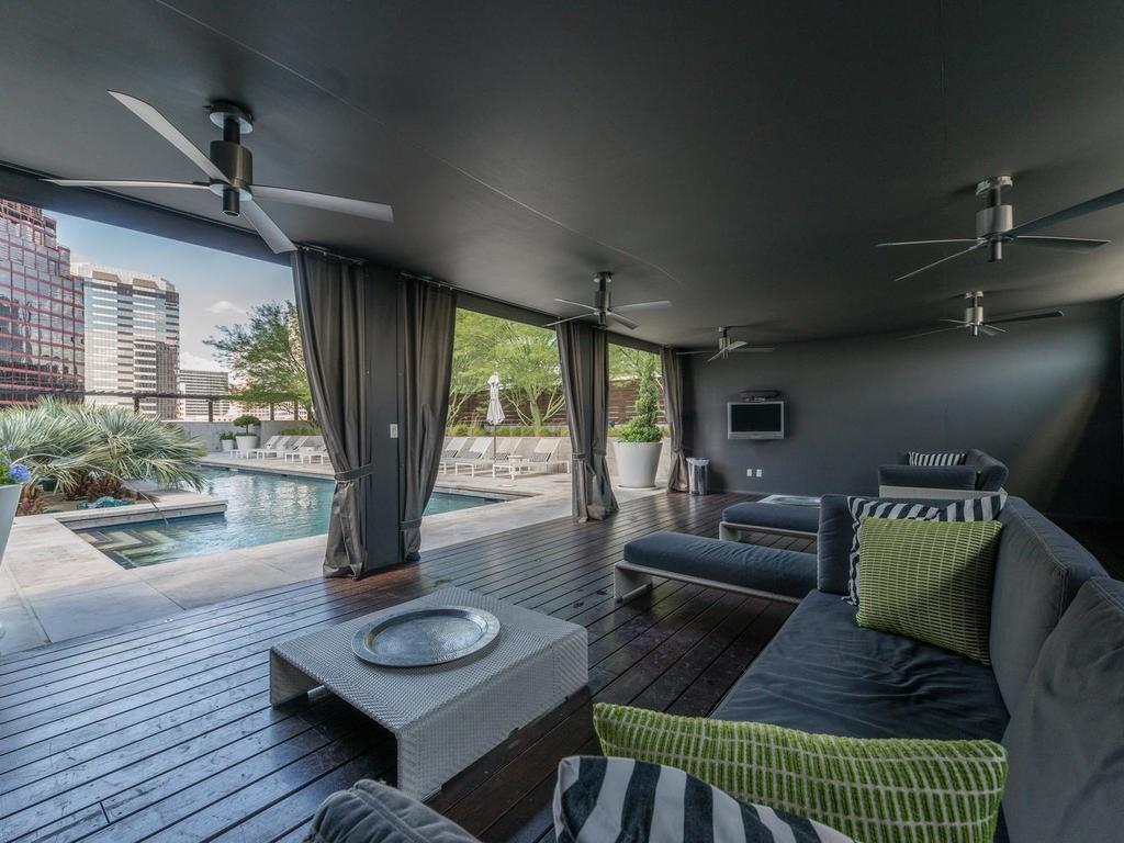 210 Lavaca ST # 2005