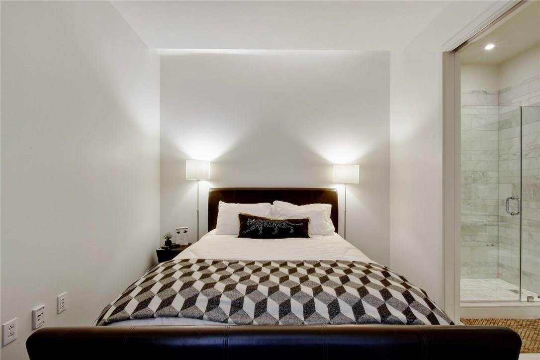 210 Lavaca ST # 2005