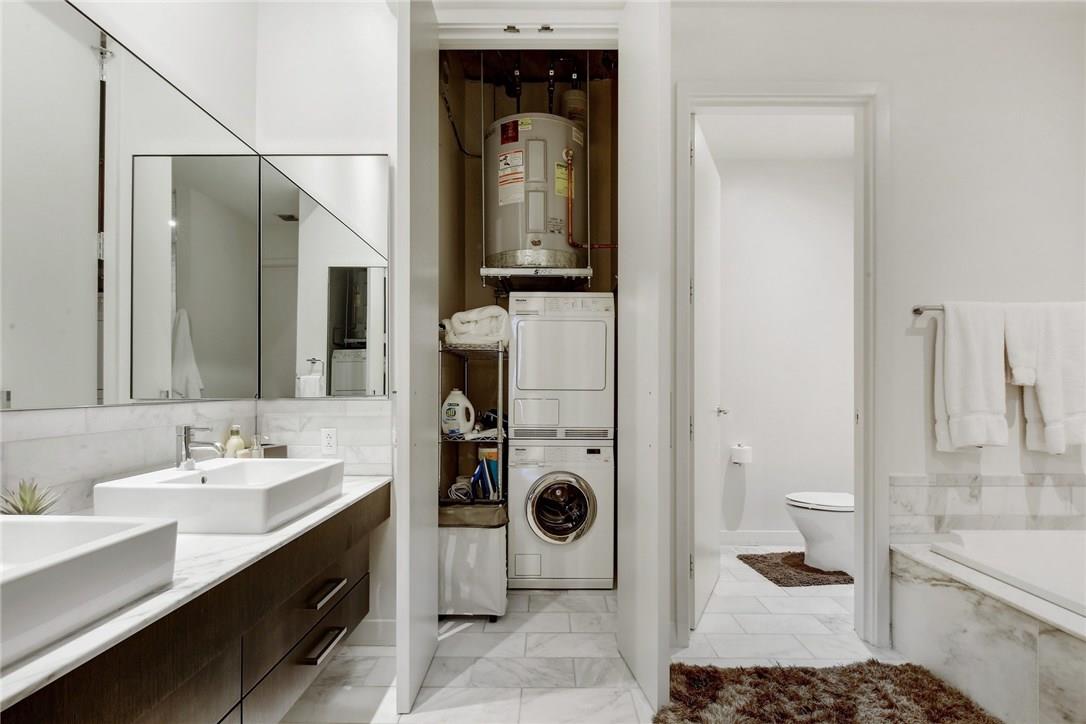 210 Lavaca ST # 2005