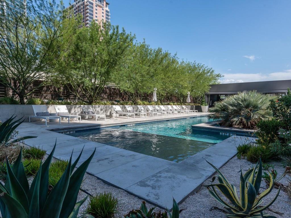 210 Lavaca ST # 2005