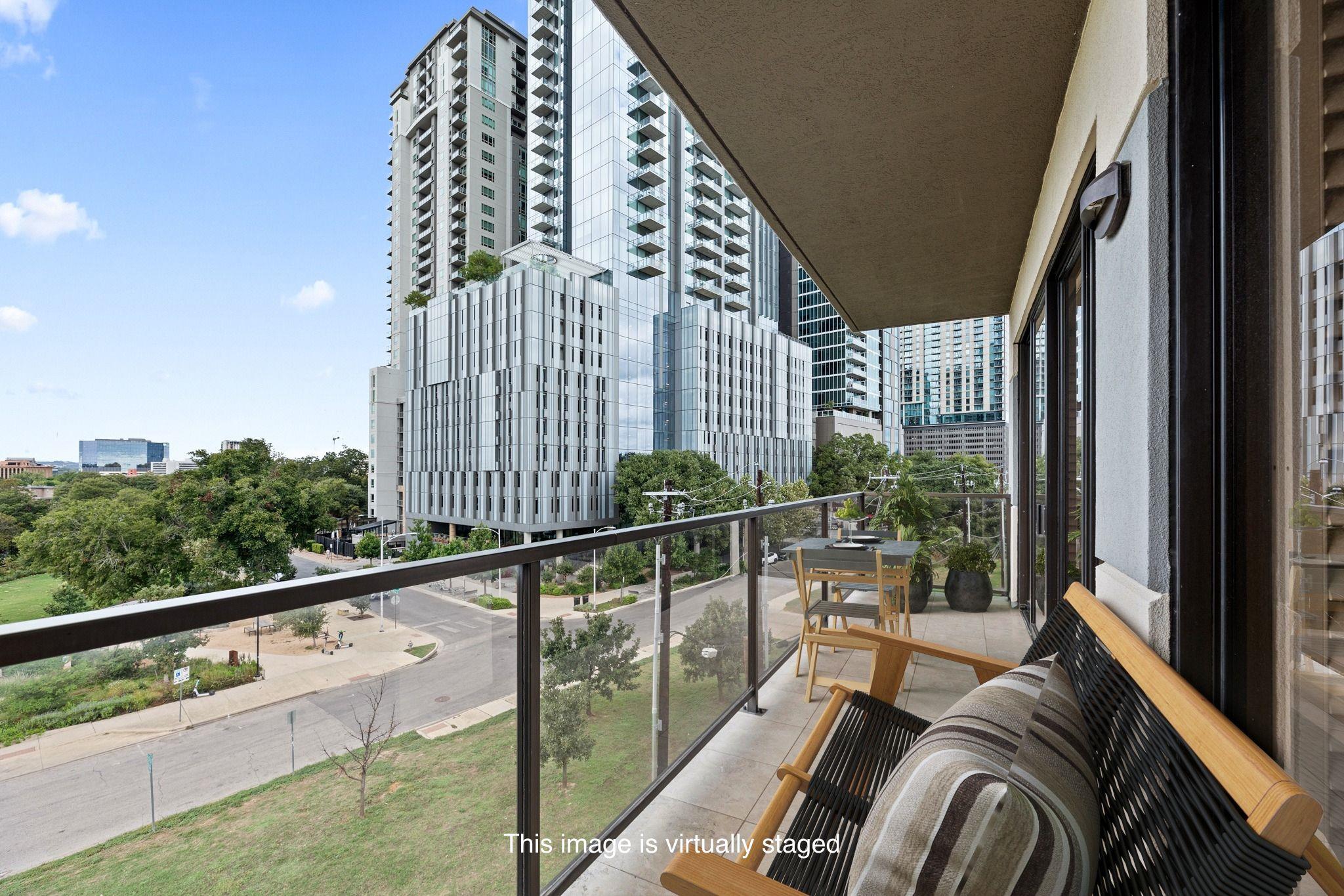 40 N Interstate 35 Highway Unit: 5A1