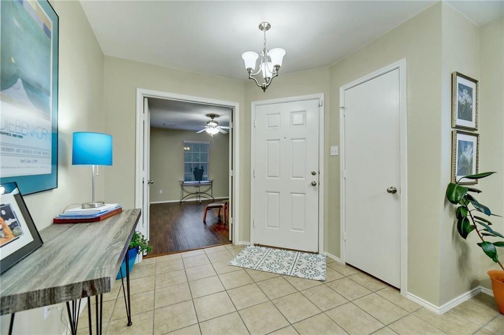 145 Grazing Horse LN