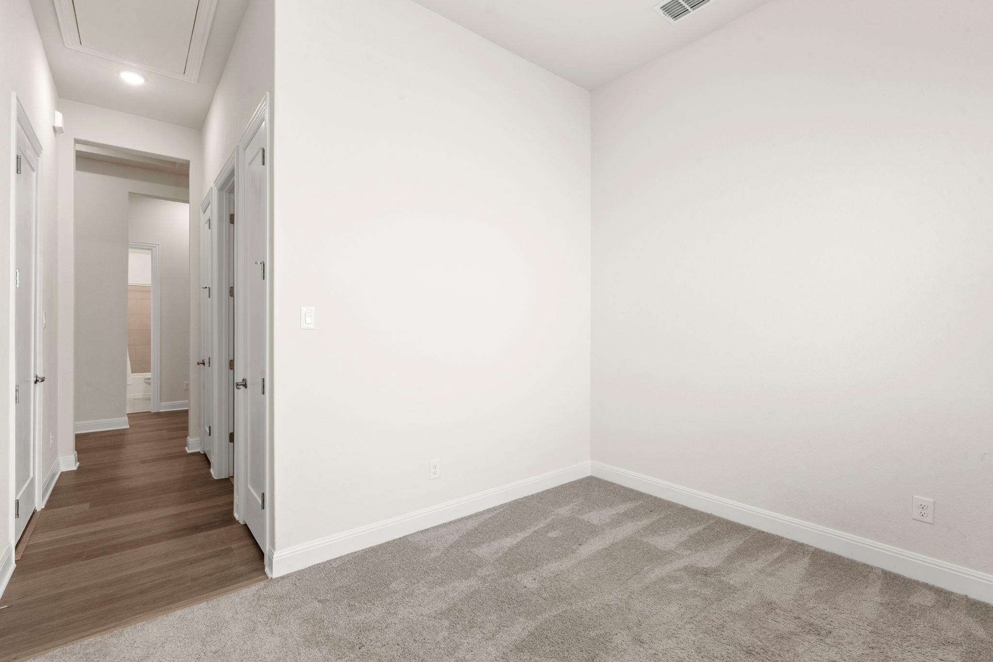 528 Tubman DR