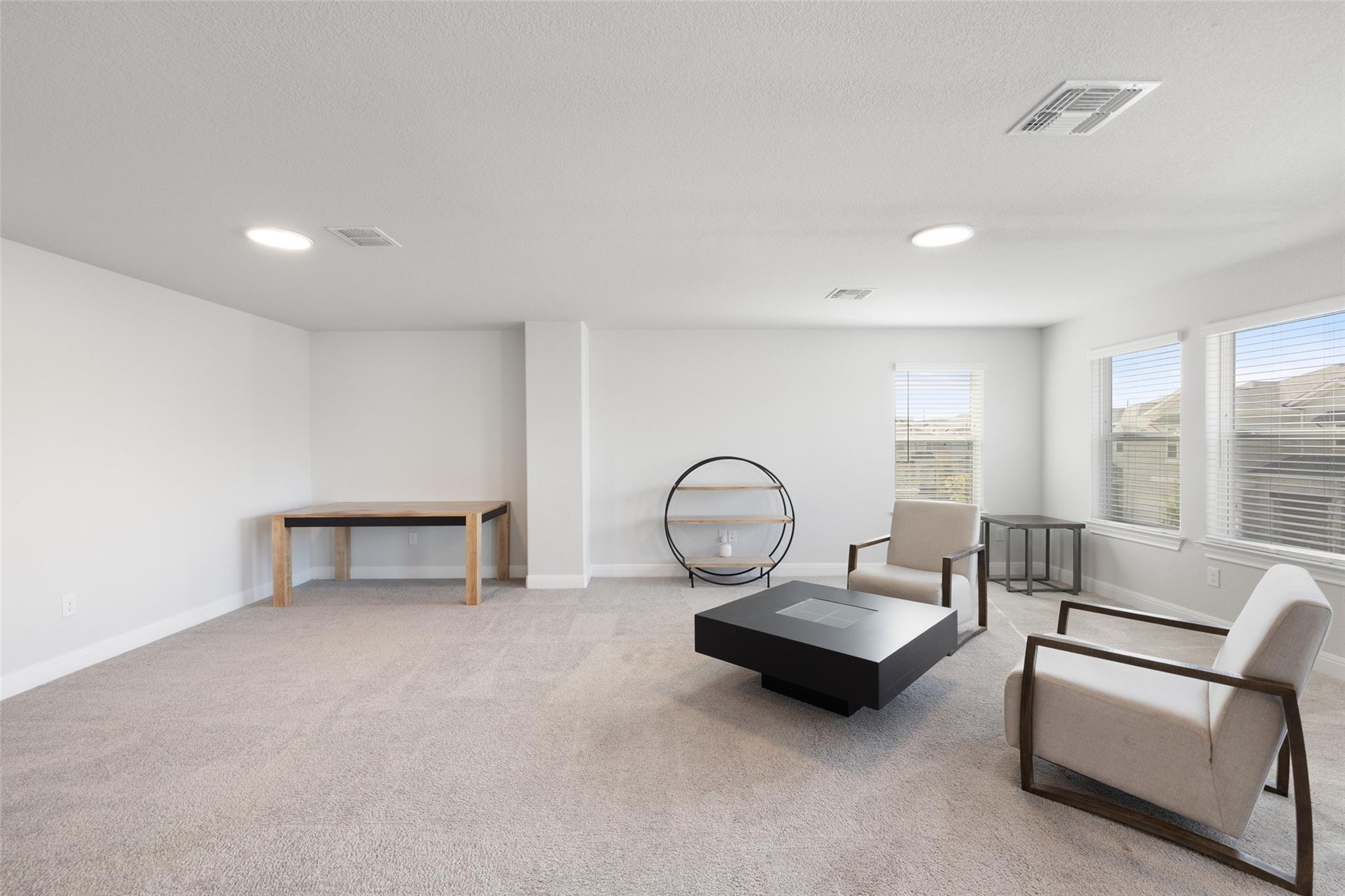 1012 Legend Milton LN