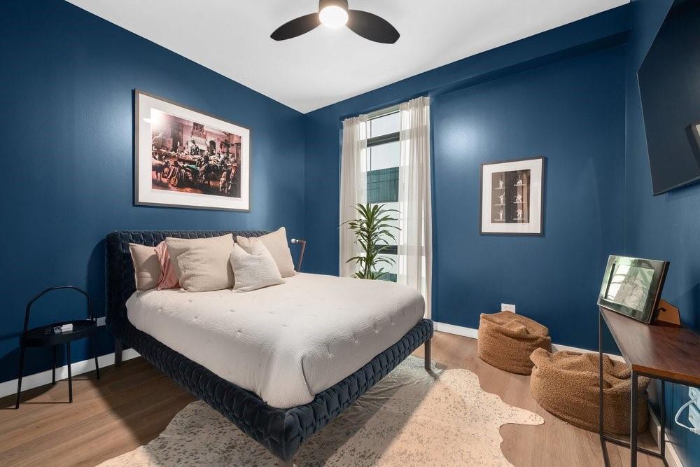 202 Nueces ST # 1906