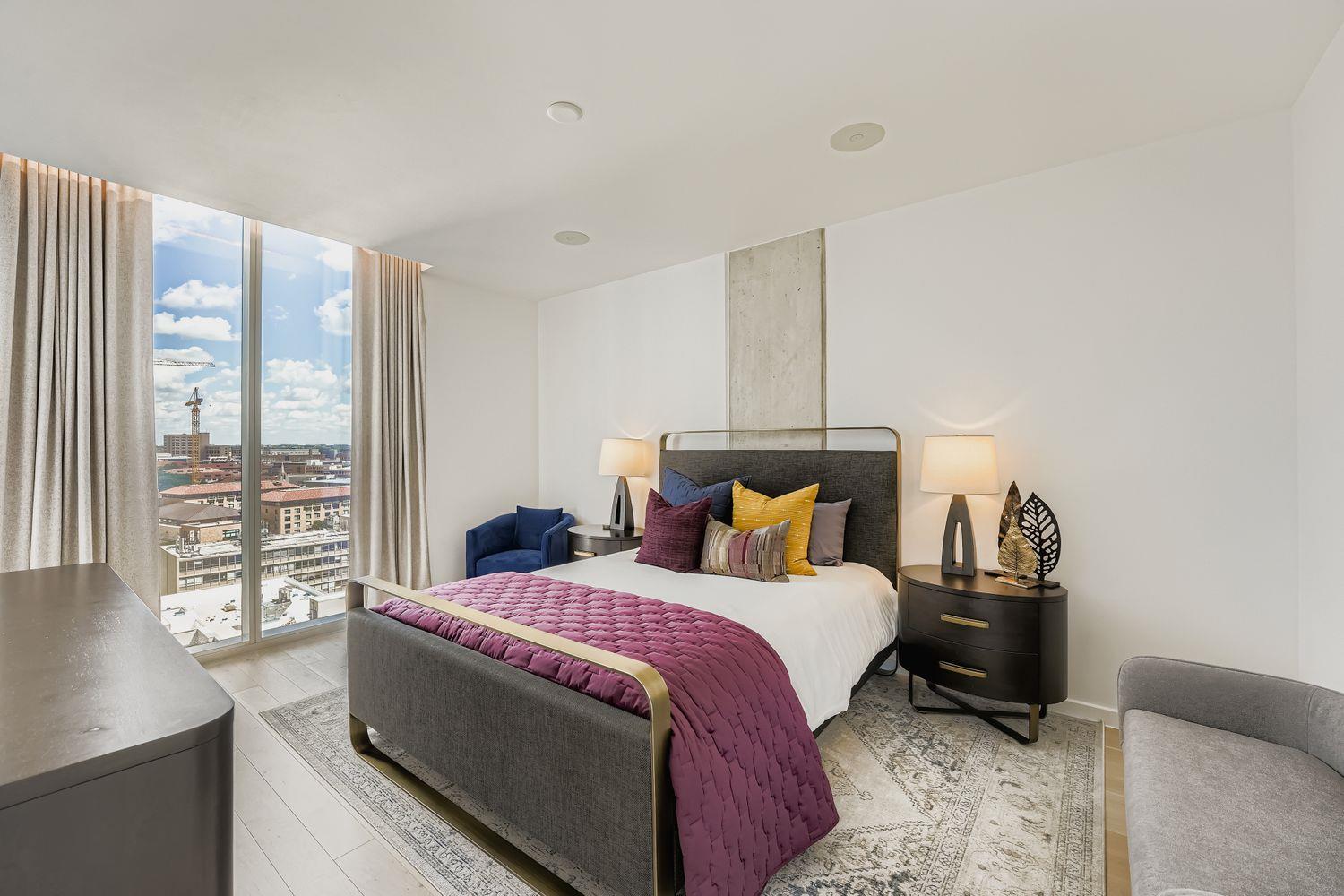 313 W 17th ST # 1404