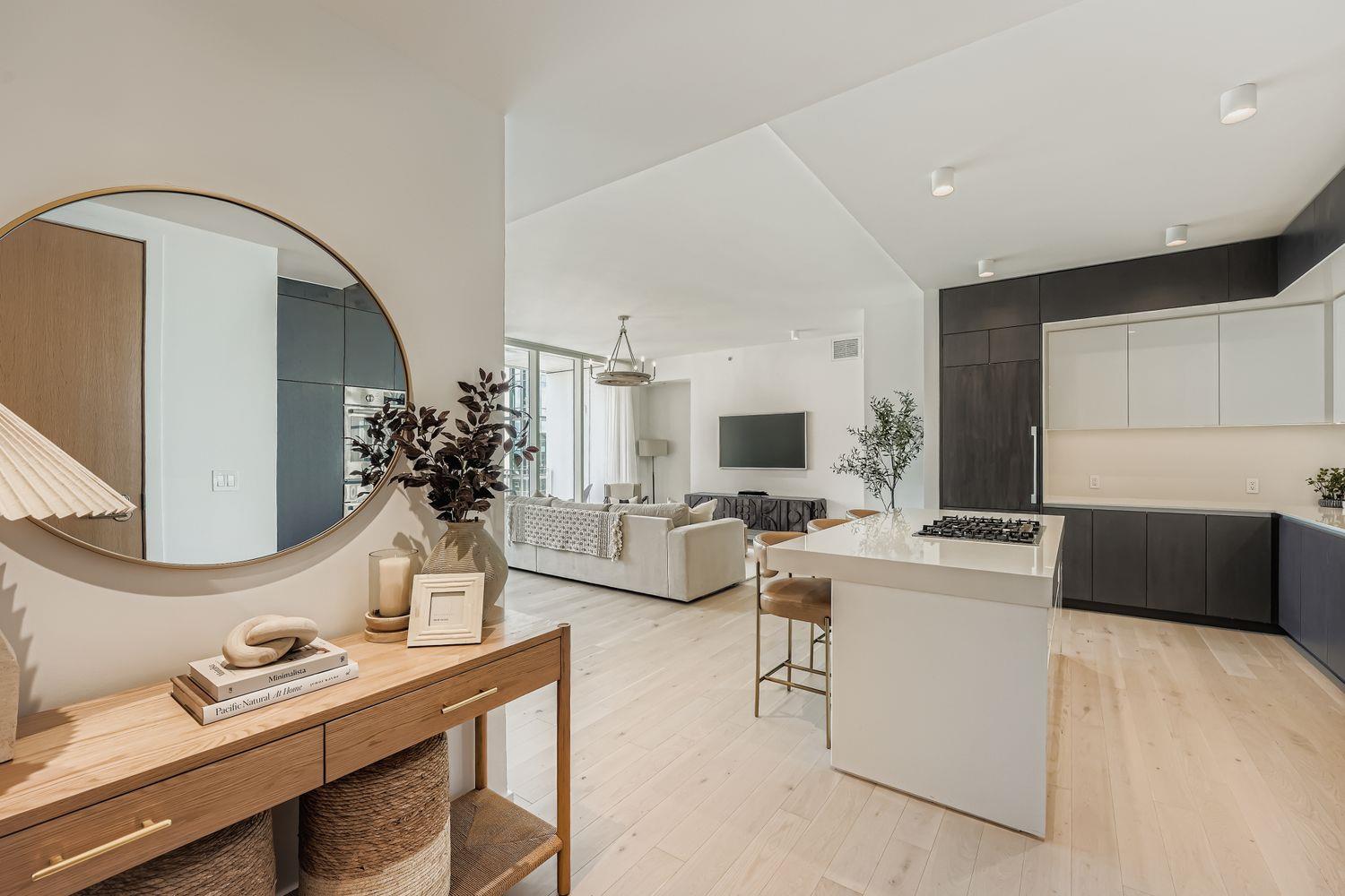 313 W 17th ST # 1404