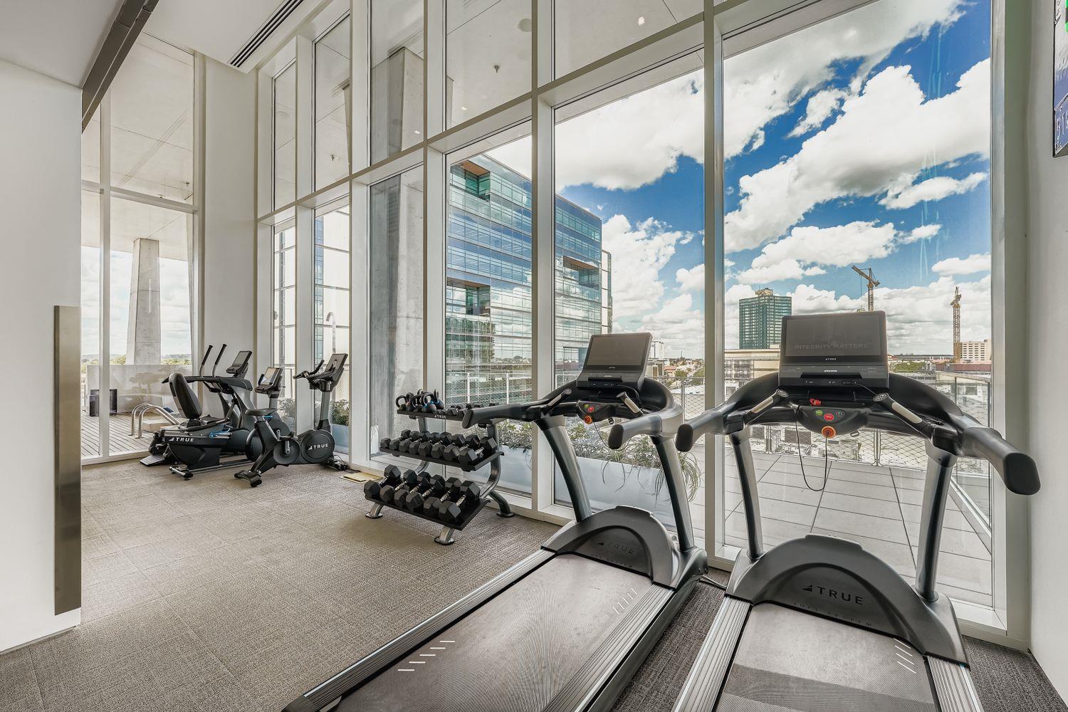 313 W 17th ST # 1404