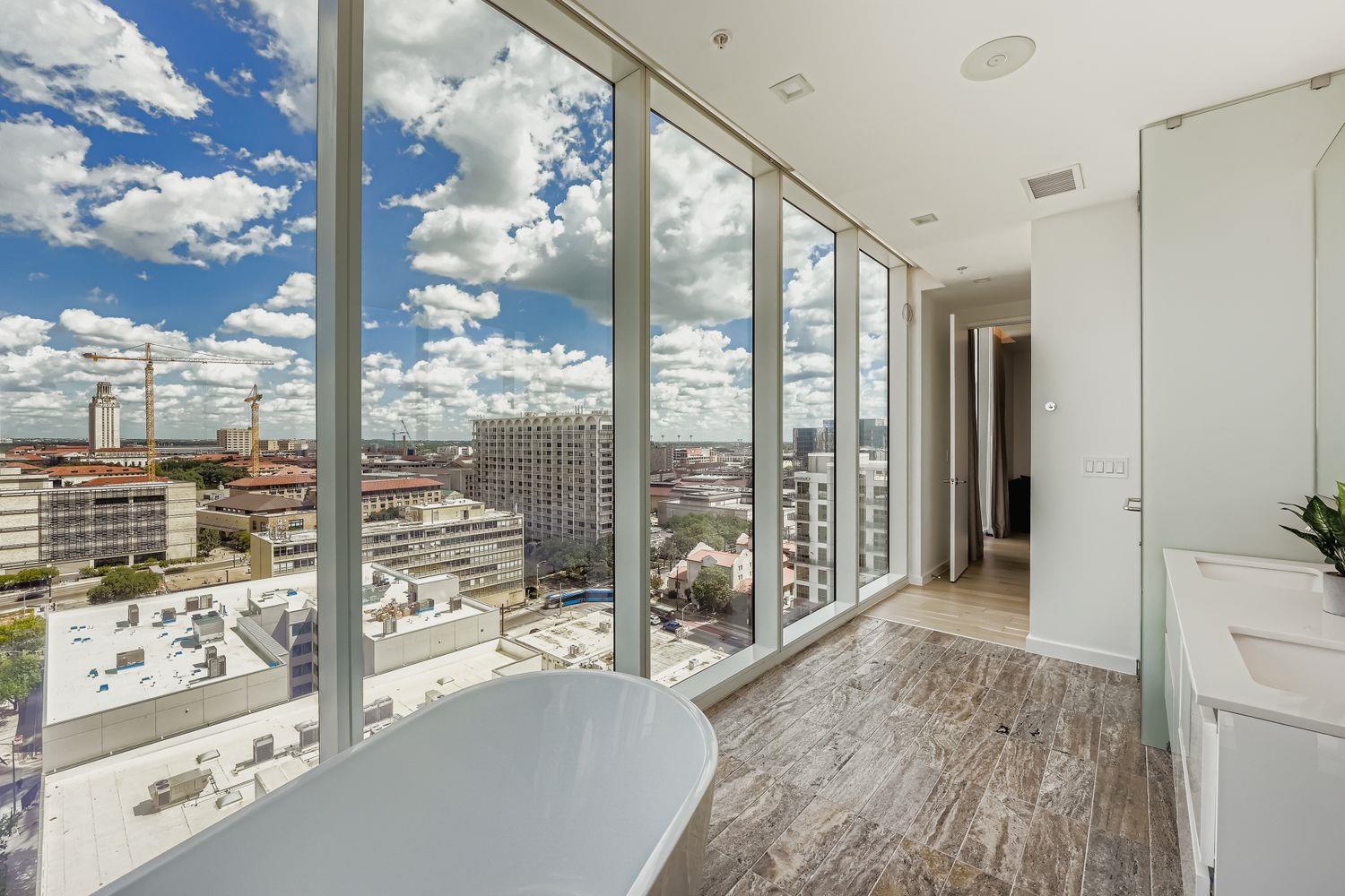 313 W 17th ST # 1404