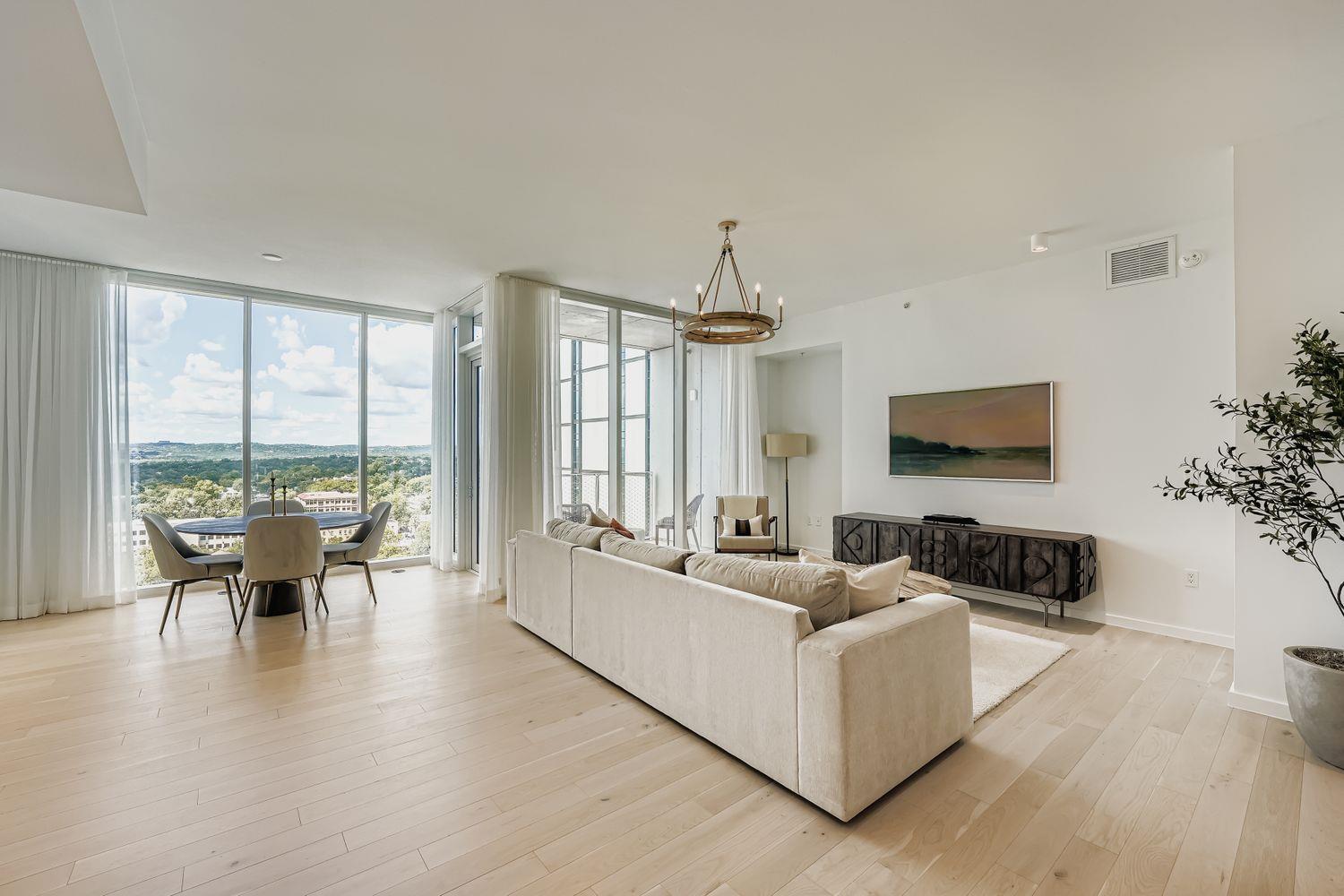 313 W 17th ST # 1404