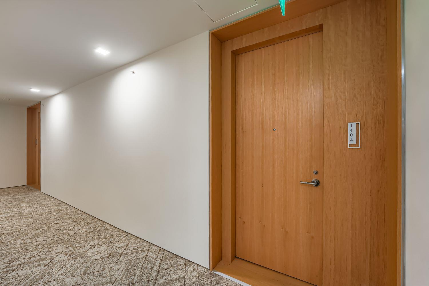 313 W 17th ST # 1404