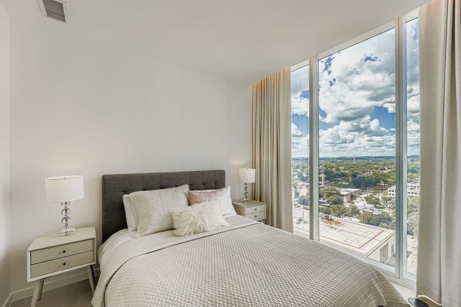 313 W 17th ST # 1404