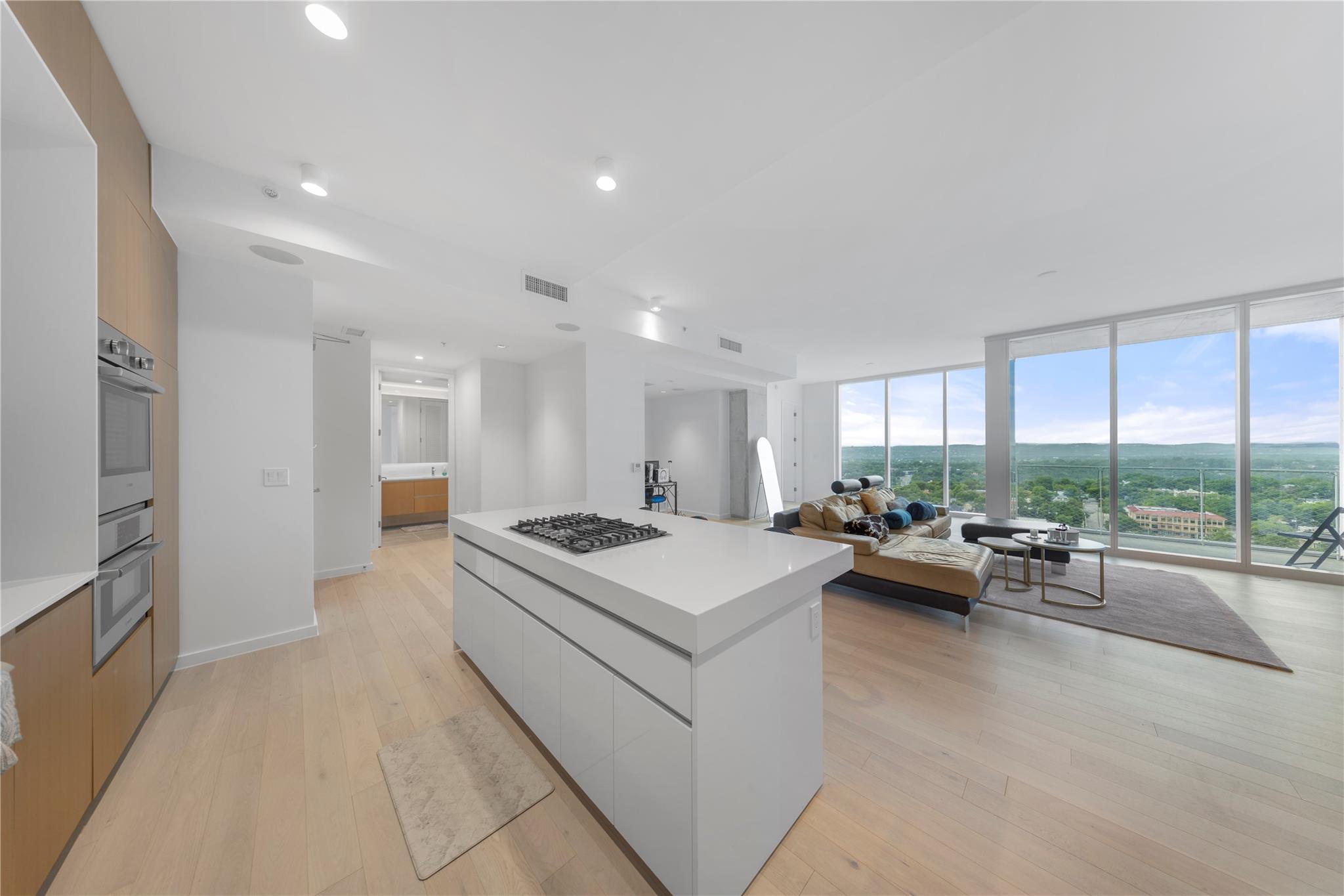 313 W 17th ST # 1804