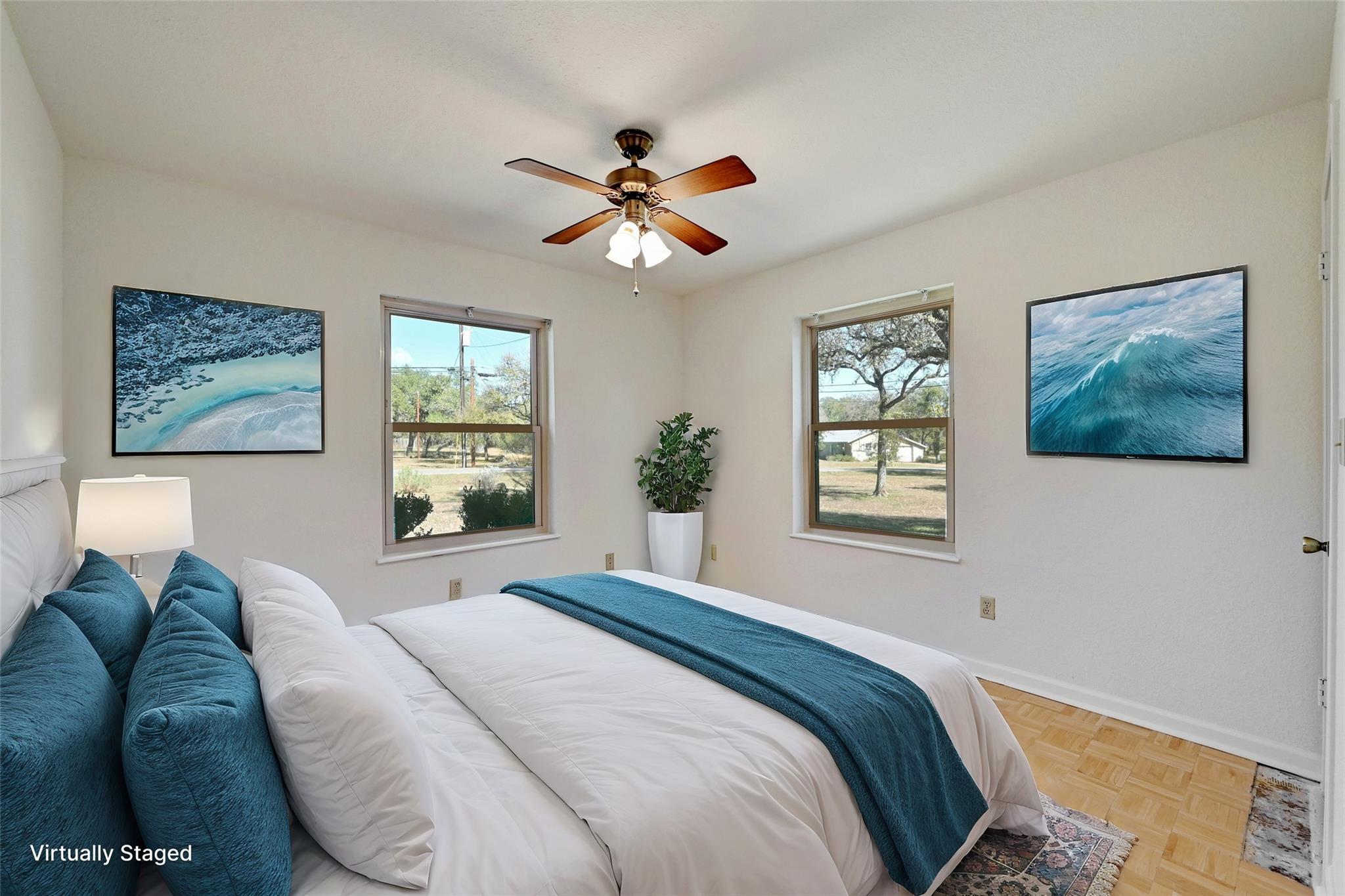 713 Mountain DR