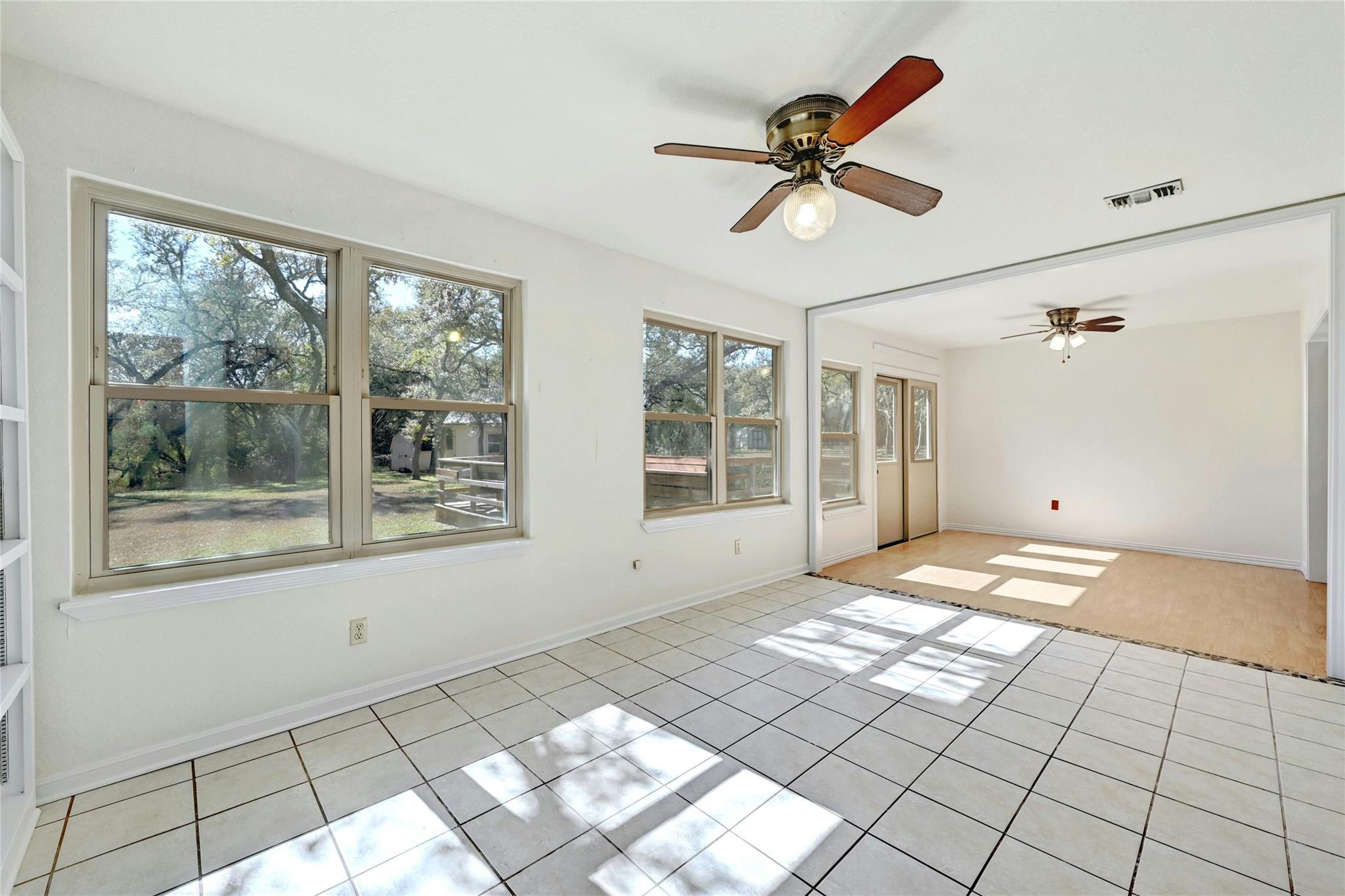 713 Mountain DR