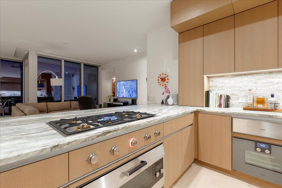 313 W 17th ST # 1104