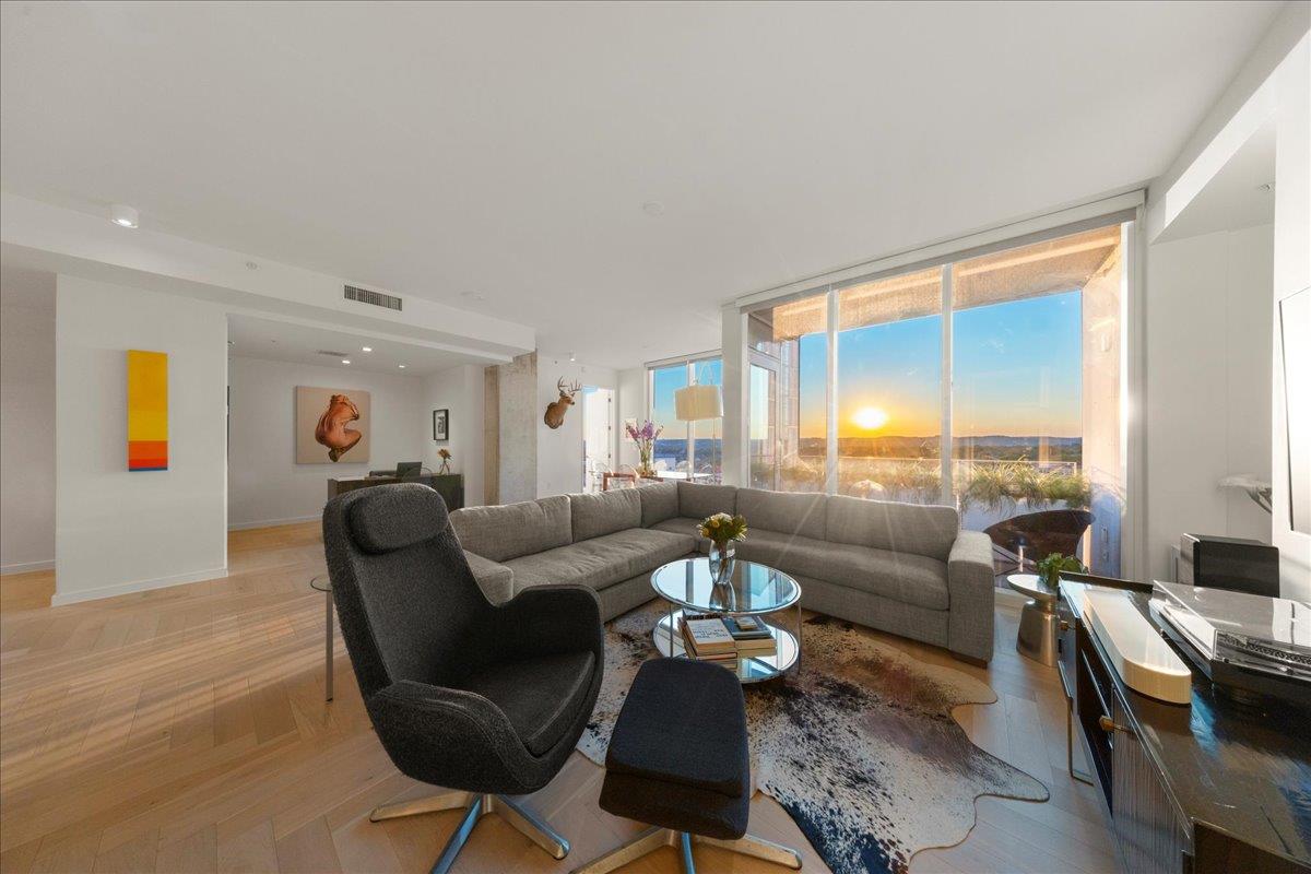 313 W 17th ST # 1104