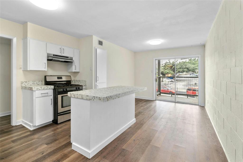 2303 East Side DR # 204