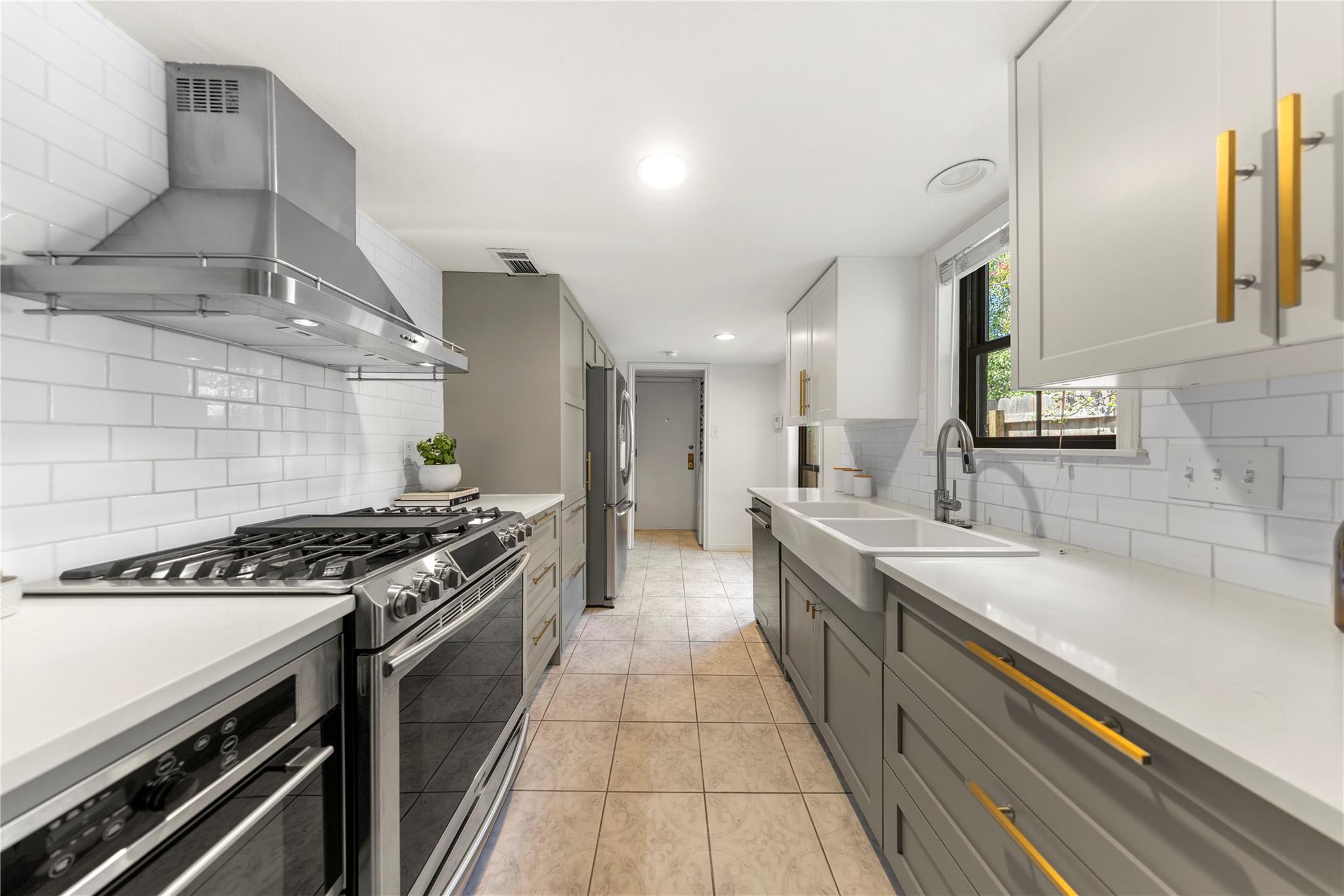 2616 Jefferson ST # A