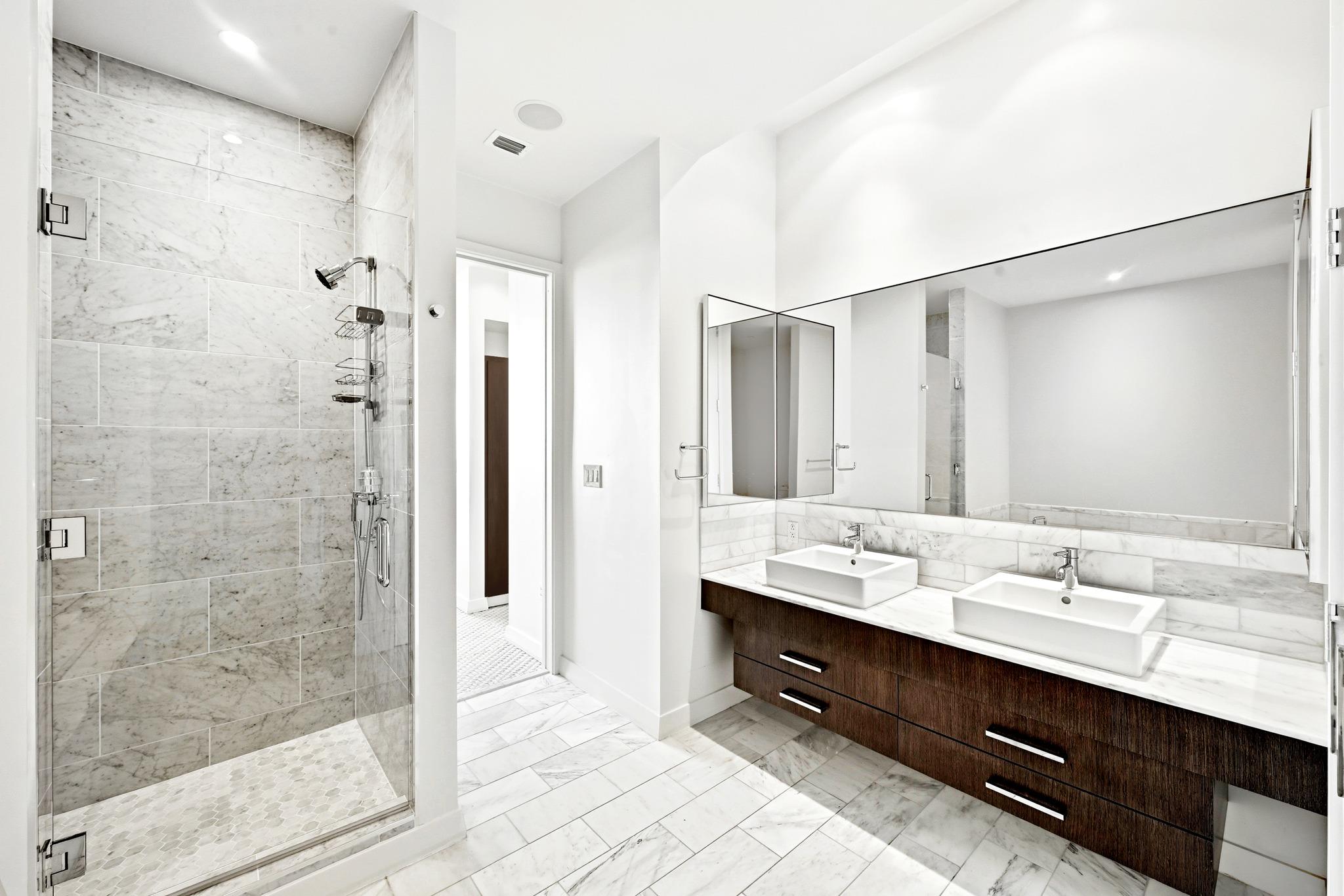 210 Lavaca ST # 2602
