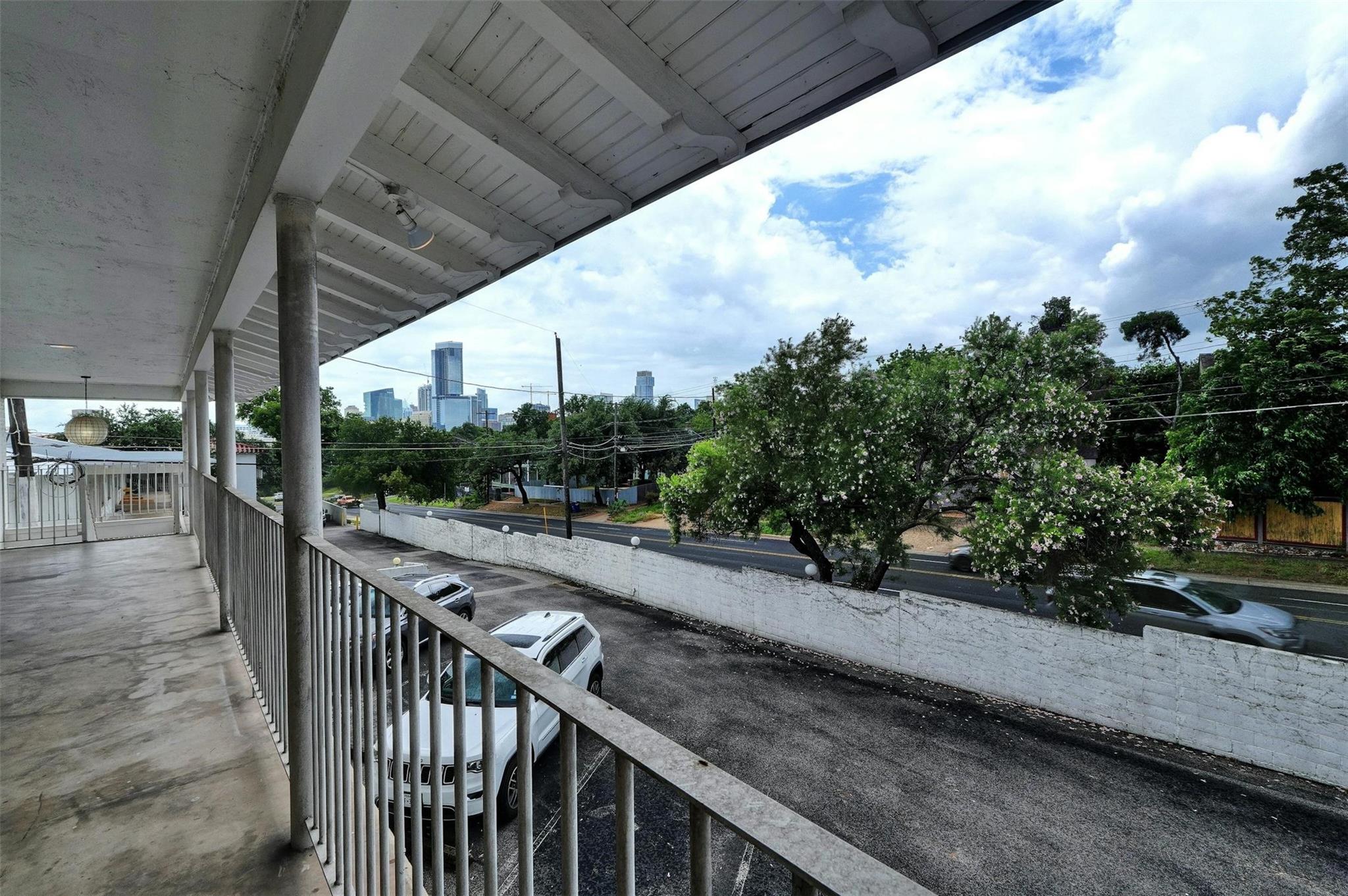 1208 Enfield RD # 202