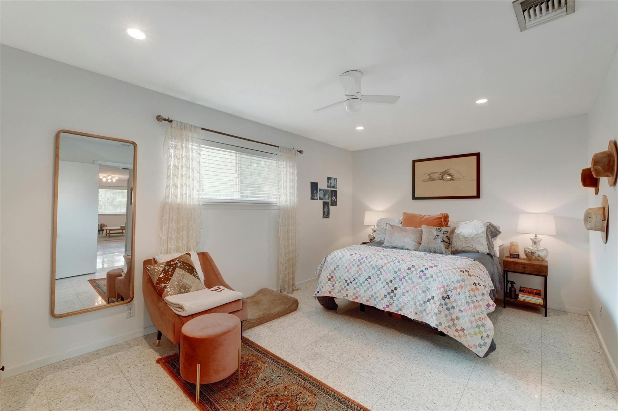 1208 Enfield RD # 202