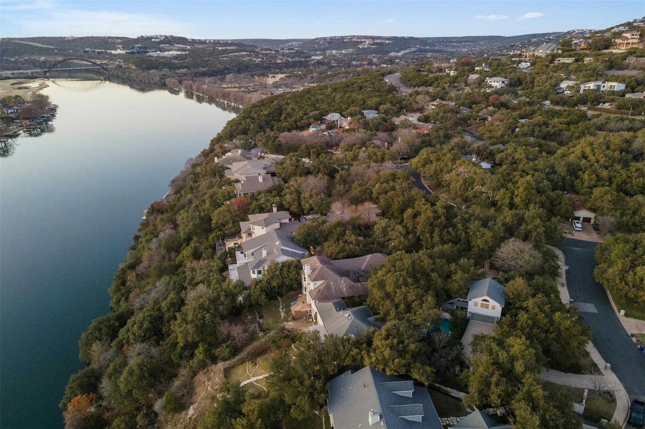 5606 CRAGGY PT