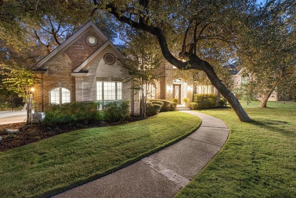 4320 Rio Robles DR