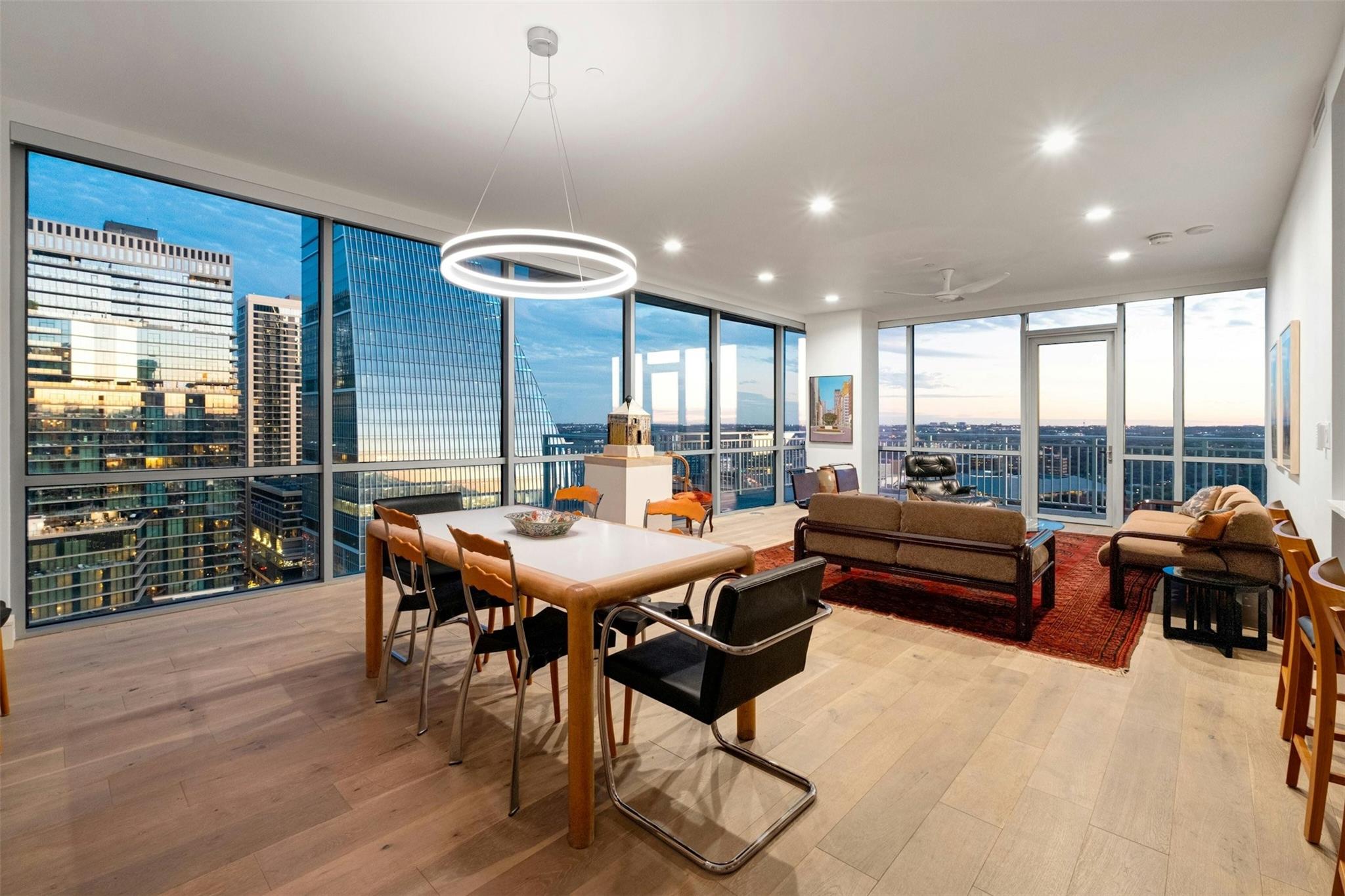222 West Ave # 2201