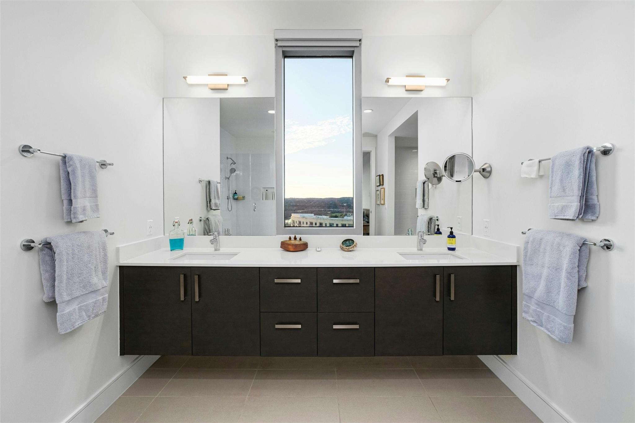222 West Ave # 2201