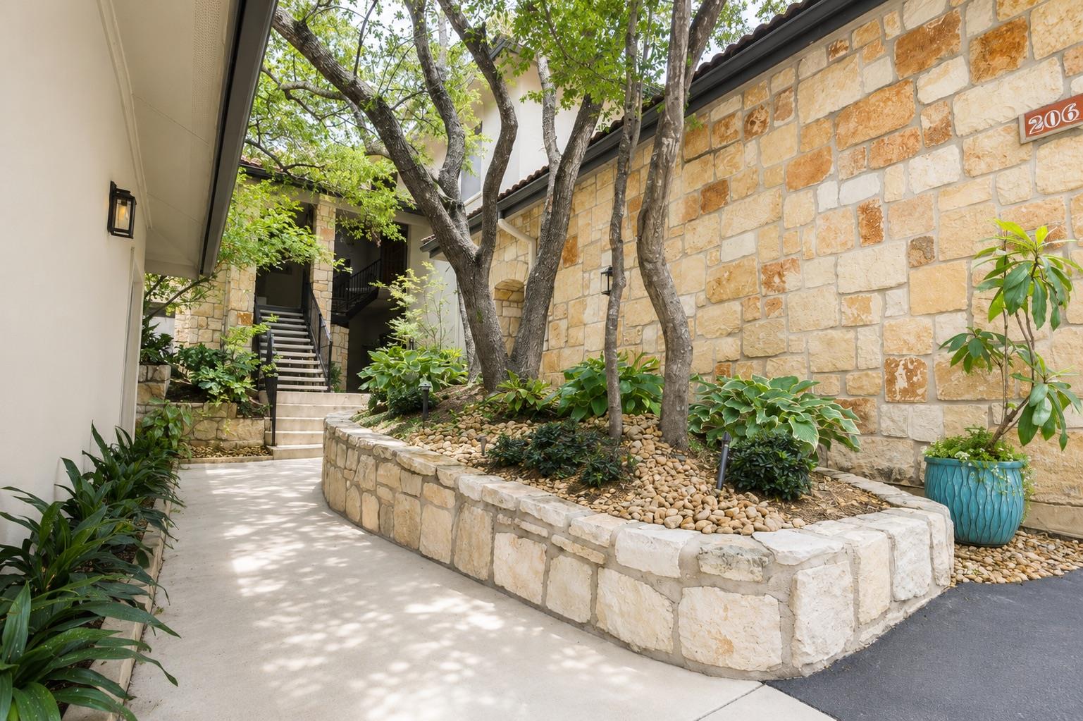 1000 Liberty Park DR # 208